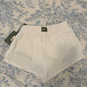 DAILY DRILLS Super Bounce Shorts - White - Small